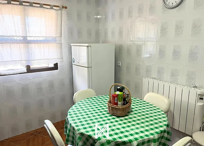 Sobrado Fonseca Holiday home *