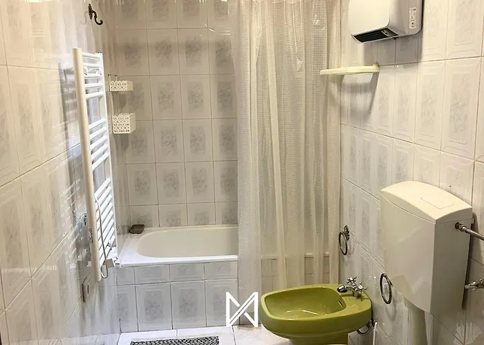 Sobrado Fonseca * Paredes do Rio